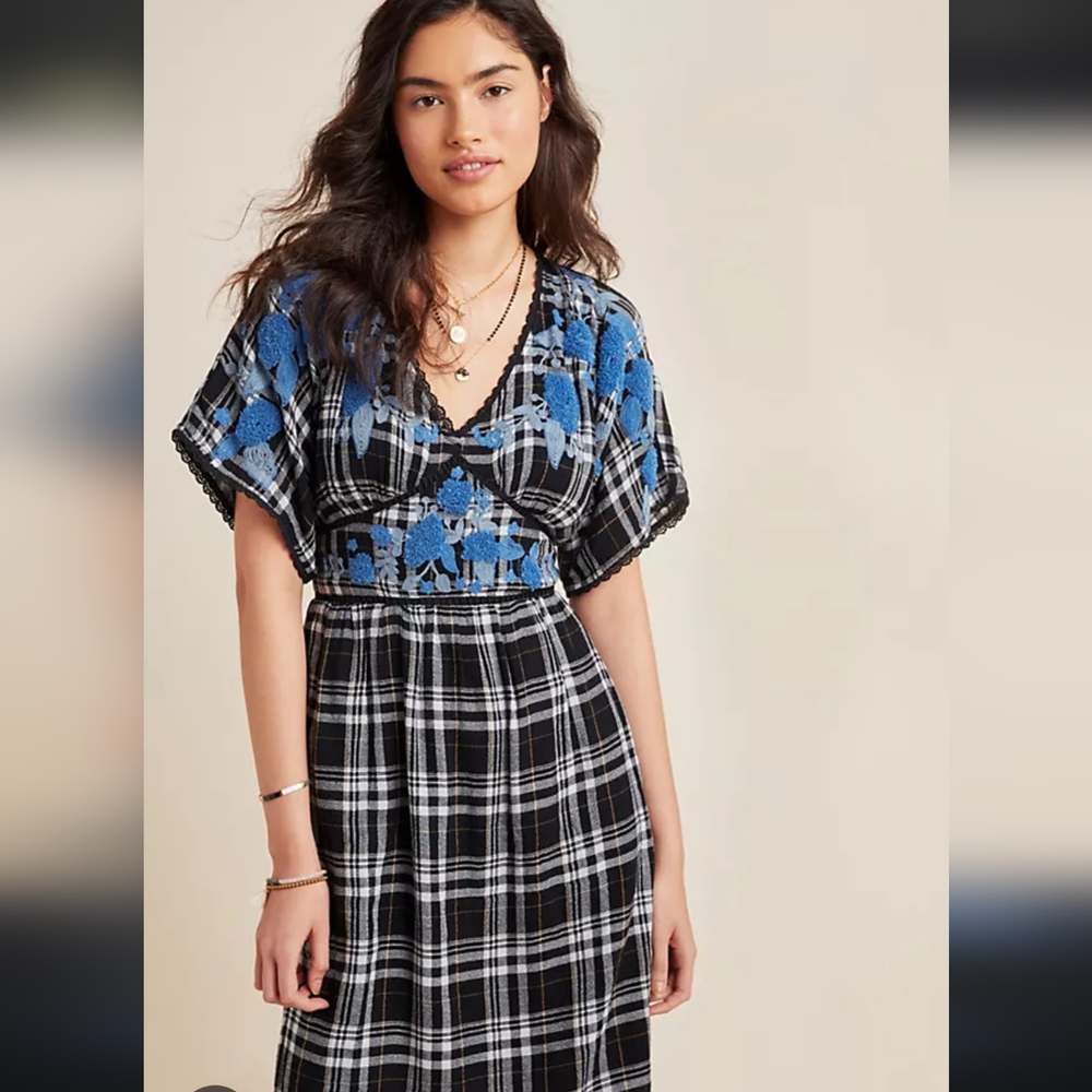 Anthropologie Maeve Plaid Mini Skirt Black White Gold Metallic Pockets Size 4